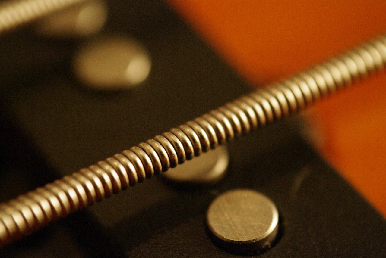 bass string, string, guitar, bass, close-up, music, brown music, brown guitar